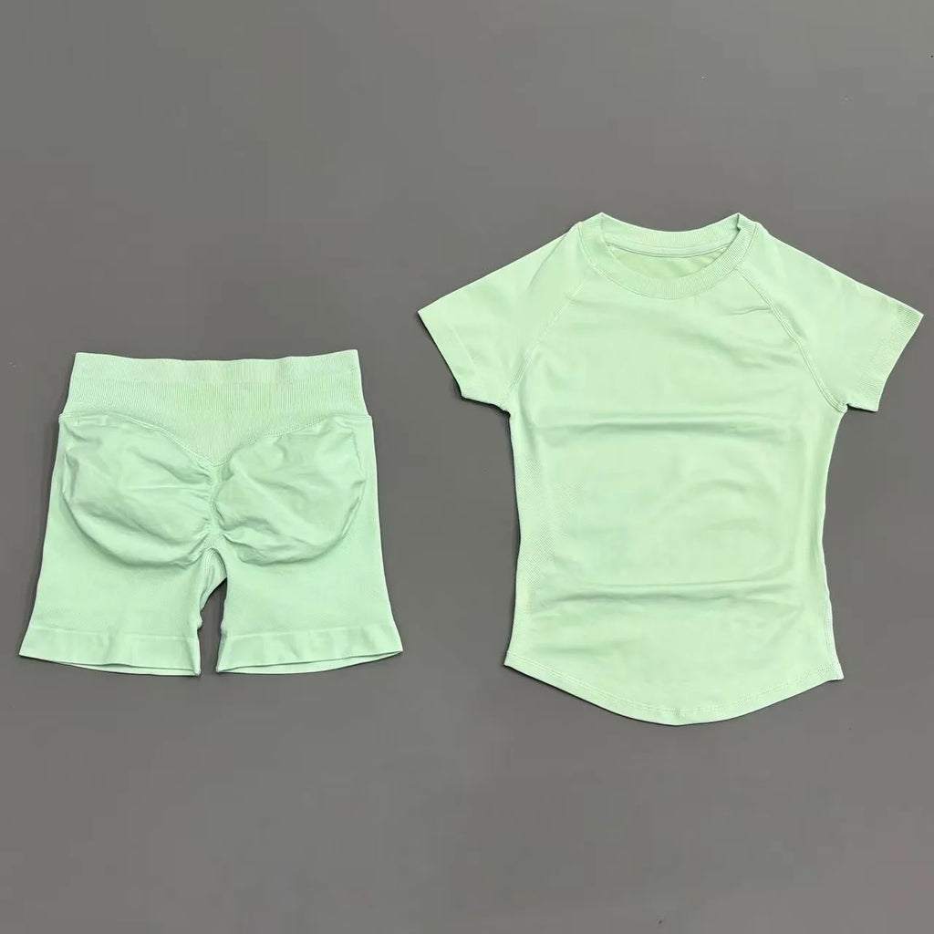 AERYVIT 2-Piece Gym Set – Top + Shorts